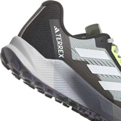 Adidas TERREX Agravic Flow 2 Trailrunningschoenen Heren - Wonder Silver/crayon White/lucid Lemon IF2571 -Mode Schoenen adidas mens terrex agravic flow 2 trailrunning shoe wonder silver crayon white lucid lemon if2571 6 1501233