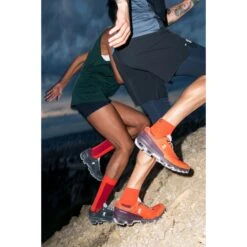 On Running On Cloudventure Trail Hardloopschoenen - Flare & Mulberry -Mode Schoenen on cloudventure running shoe flare mulberry 8 1028398