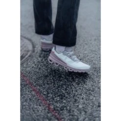 On Running On Cloudventure Waterproof Dames Trail Hardloopschoenen - Ice & Heron -Mode Schoenen on cloudventure waterproof women trailrunning shoe ice heron 9 1321476