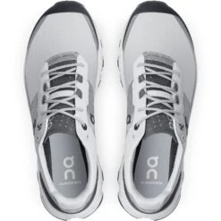 On Running On Cloudvista Dames Trail Hardloopschoenen - Glacier & Black -Mode Schoenen on cloudvista women trailrunning shoe glacier black 2 1149306